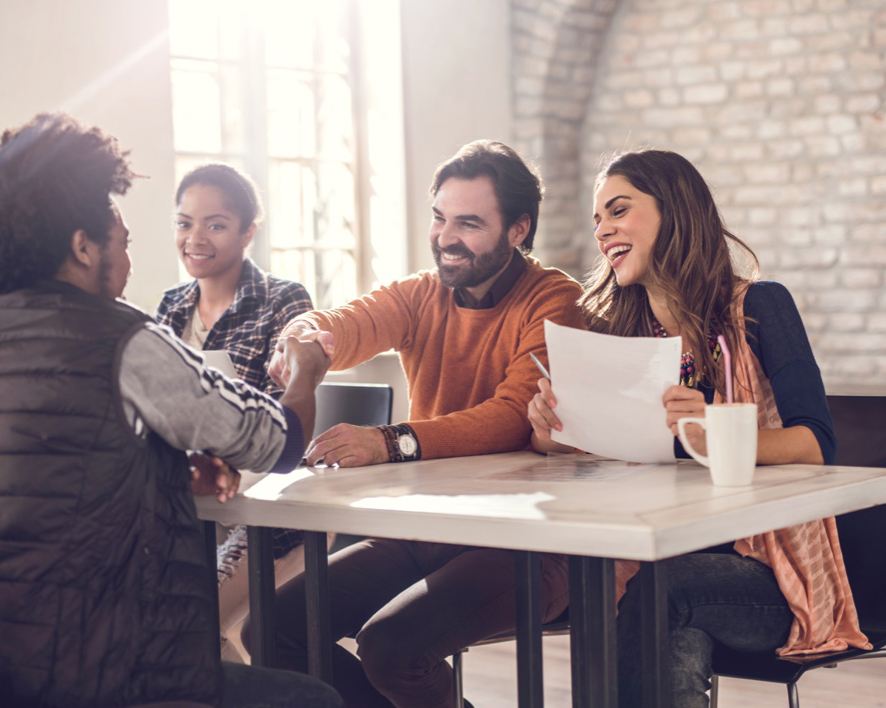 Chargé de clientèle avec relation à distance